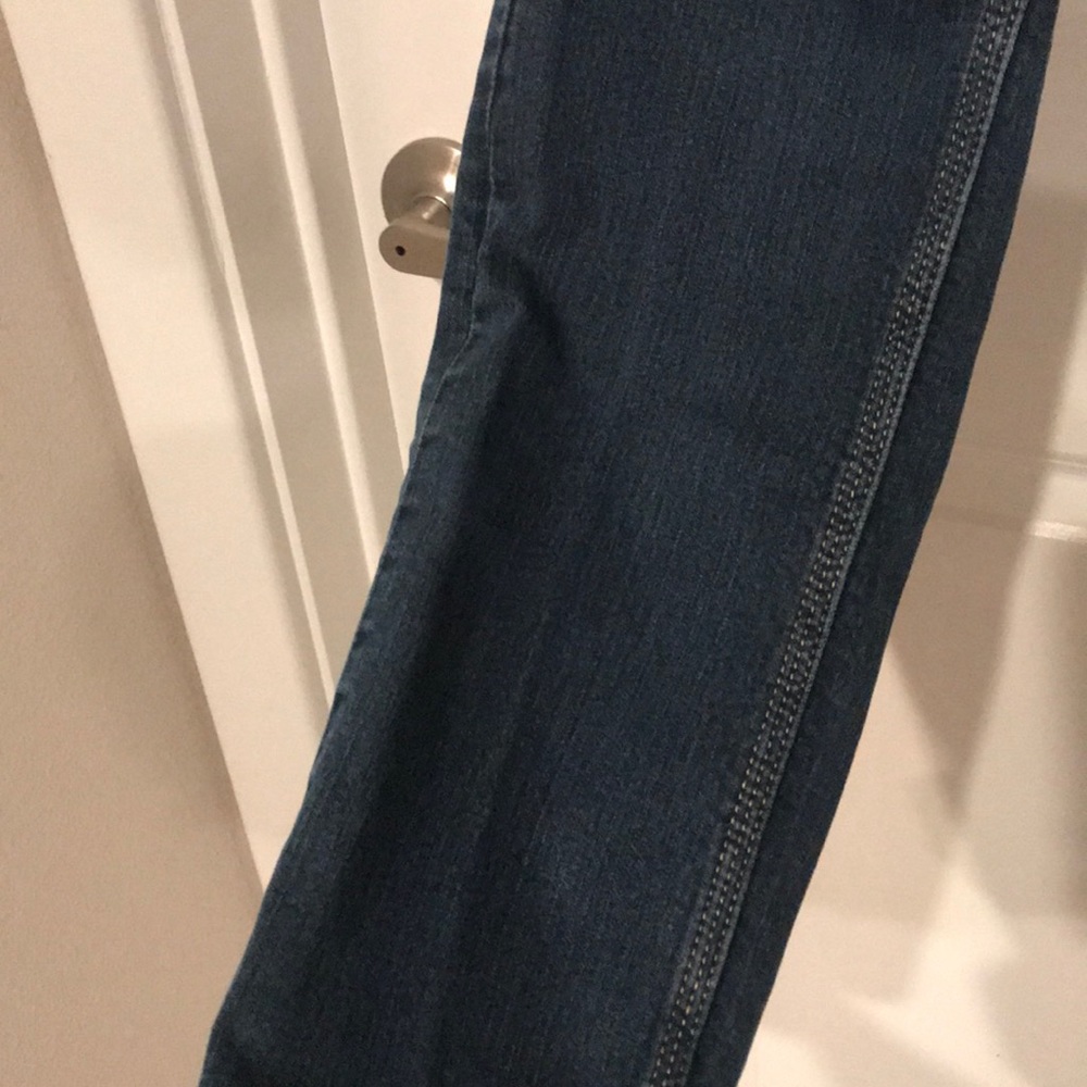 Jeans - Picture 6 of 7